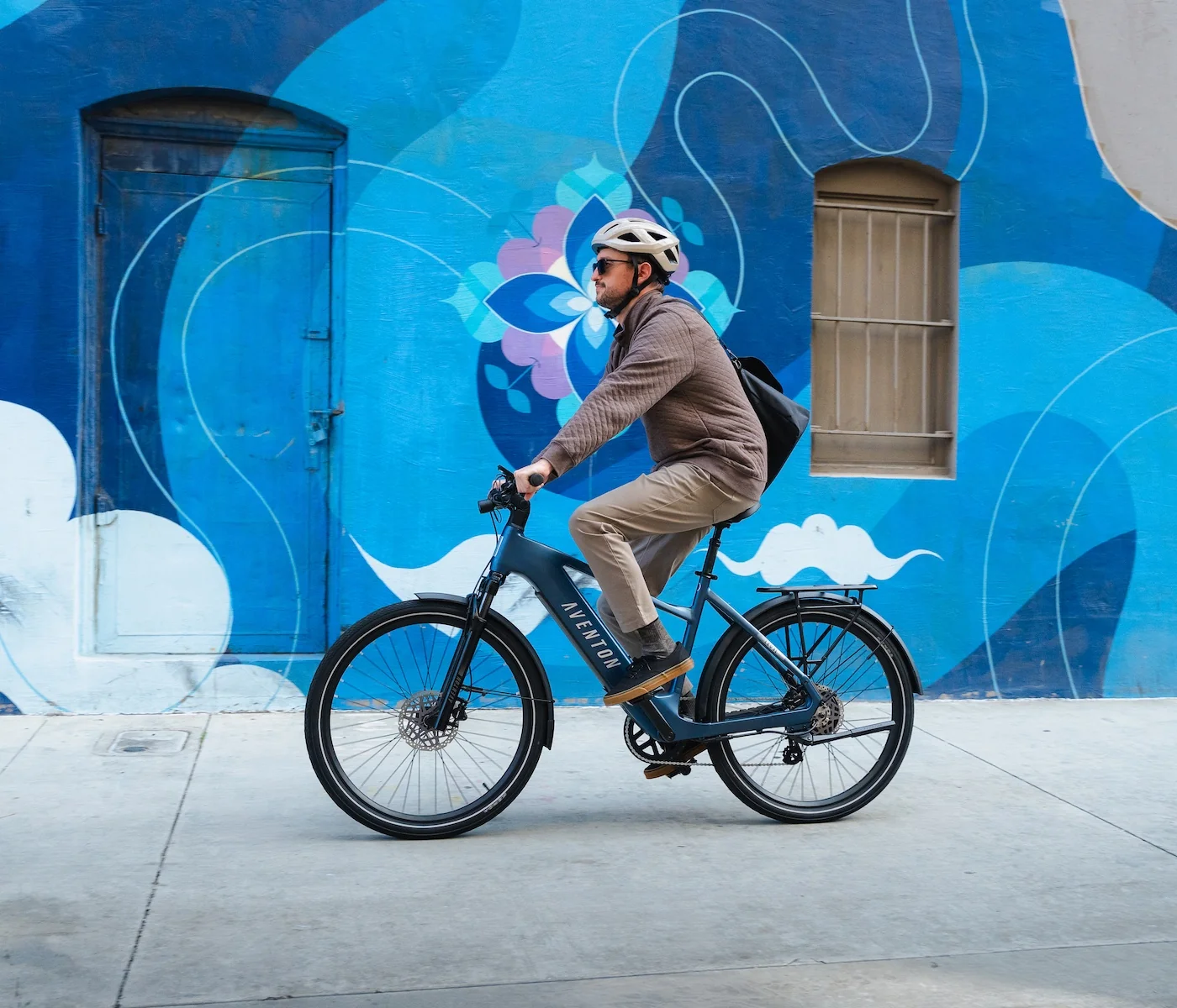 Aventon Level 4 REC Electric Bike - Image 4