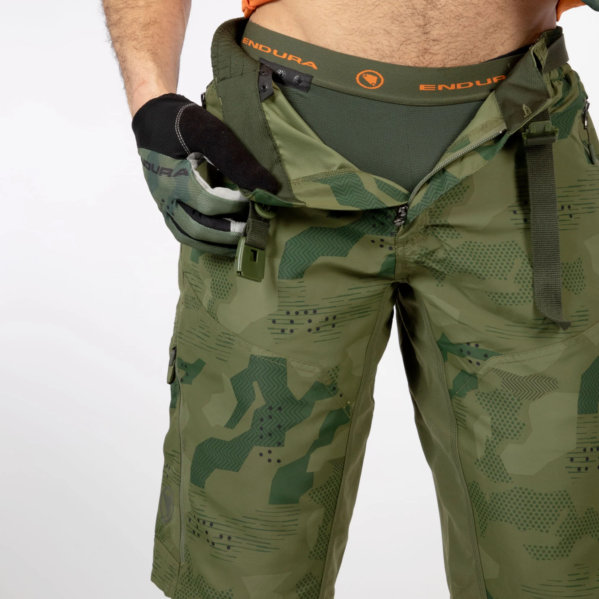 Endura Hummvee Shorts with Liner - Image 9
